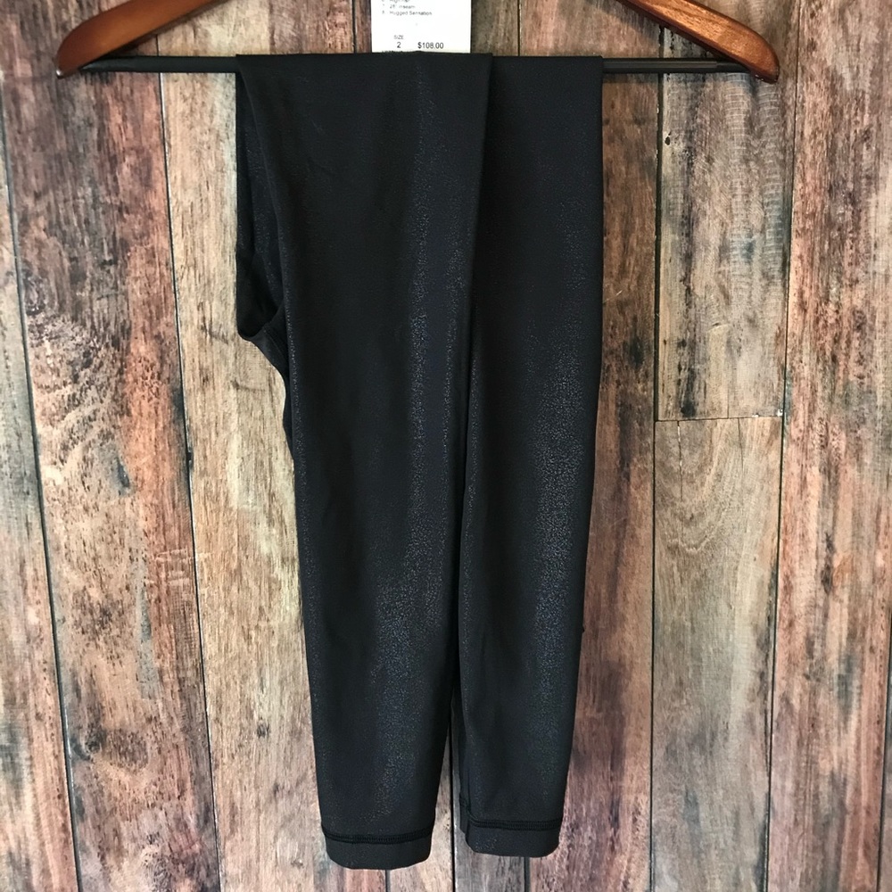 Lululemon Wunder Under HR 28